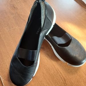 Clarks Trigenic Active Leather Shoes